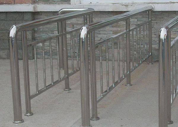 不锈钢围栏案例